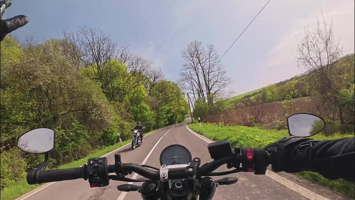 Jak jsme vytvořili tento web (a proč to vlastně funguje)